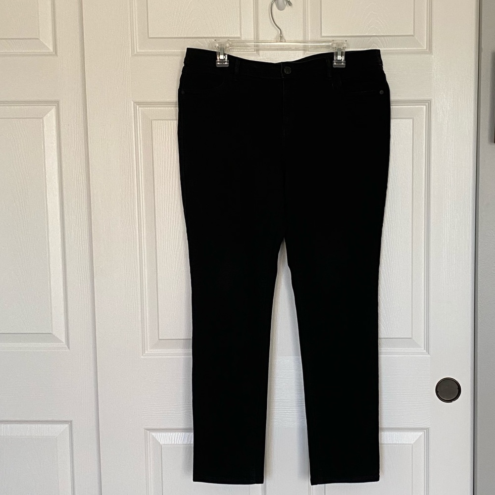 Simply Vera / Vera Wang Black Jeans, Women’s Sz 14